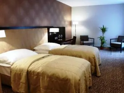 Hotel Capital With Private Wellness 4*