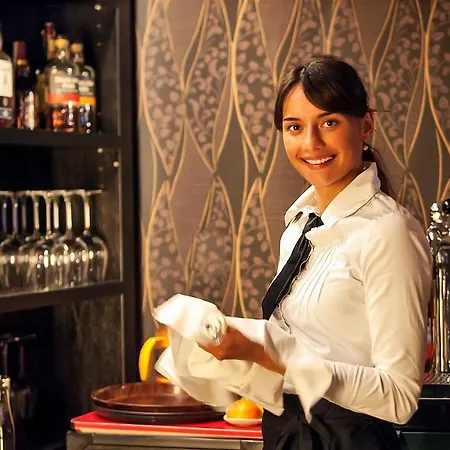 Hotel Capital With Private Wellness 4*