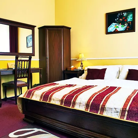 Hotel Capital With Private Wellness Nitra