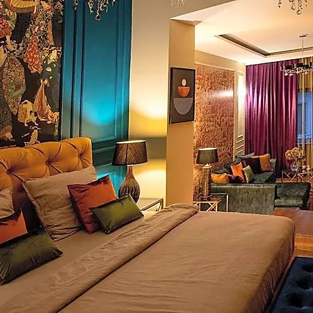 Capital With Private Wellness Hotel 4*