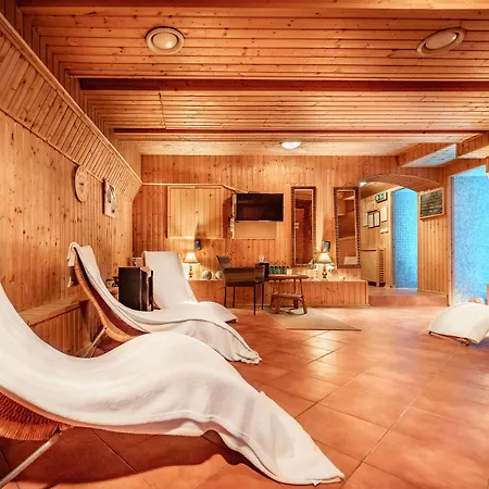 Capital With Private Wellness 酒店